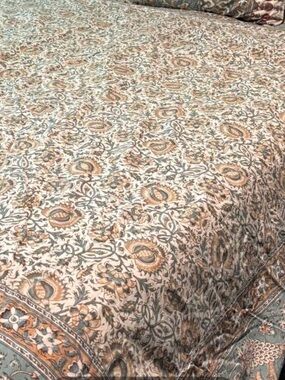 Pottery Barn Paisley-Print Cotton Comforter in Beige and Sage